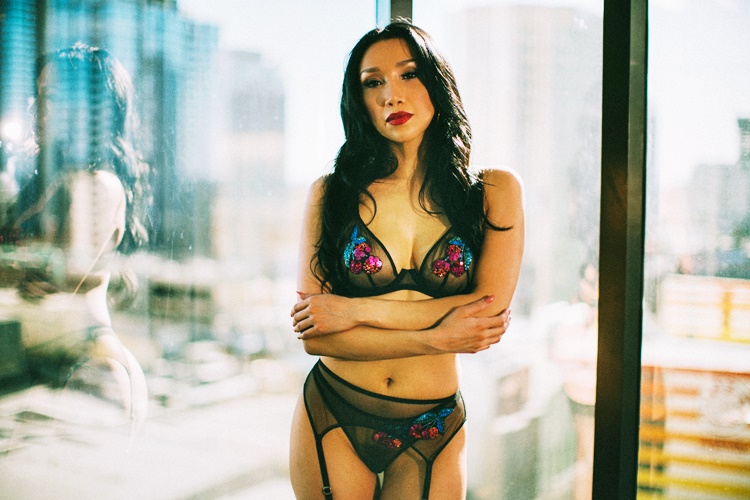 Vicki Chase: Black Lingerie (Luna Stylez, 2019)