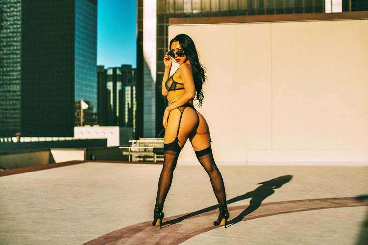 Vicki Chase: Black Lingerie (Luna Stylez, 2019)