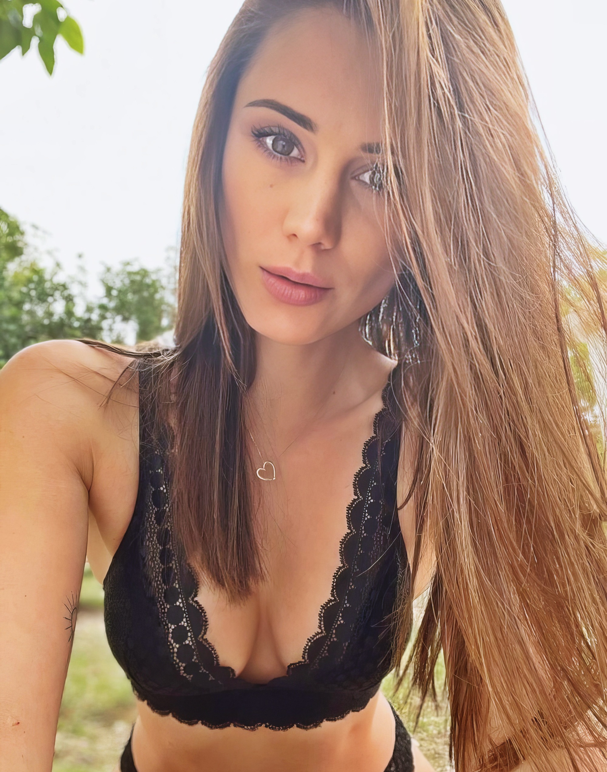 Little Caprice at 32 Years Old as MILF Lady Wifey Night Elegance Face Portrait French Brunette Natural Perfomer (2020)