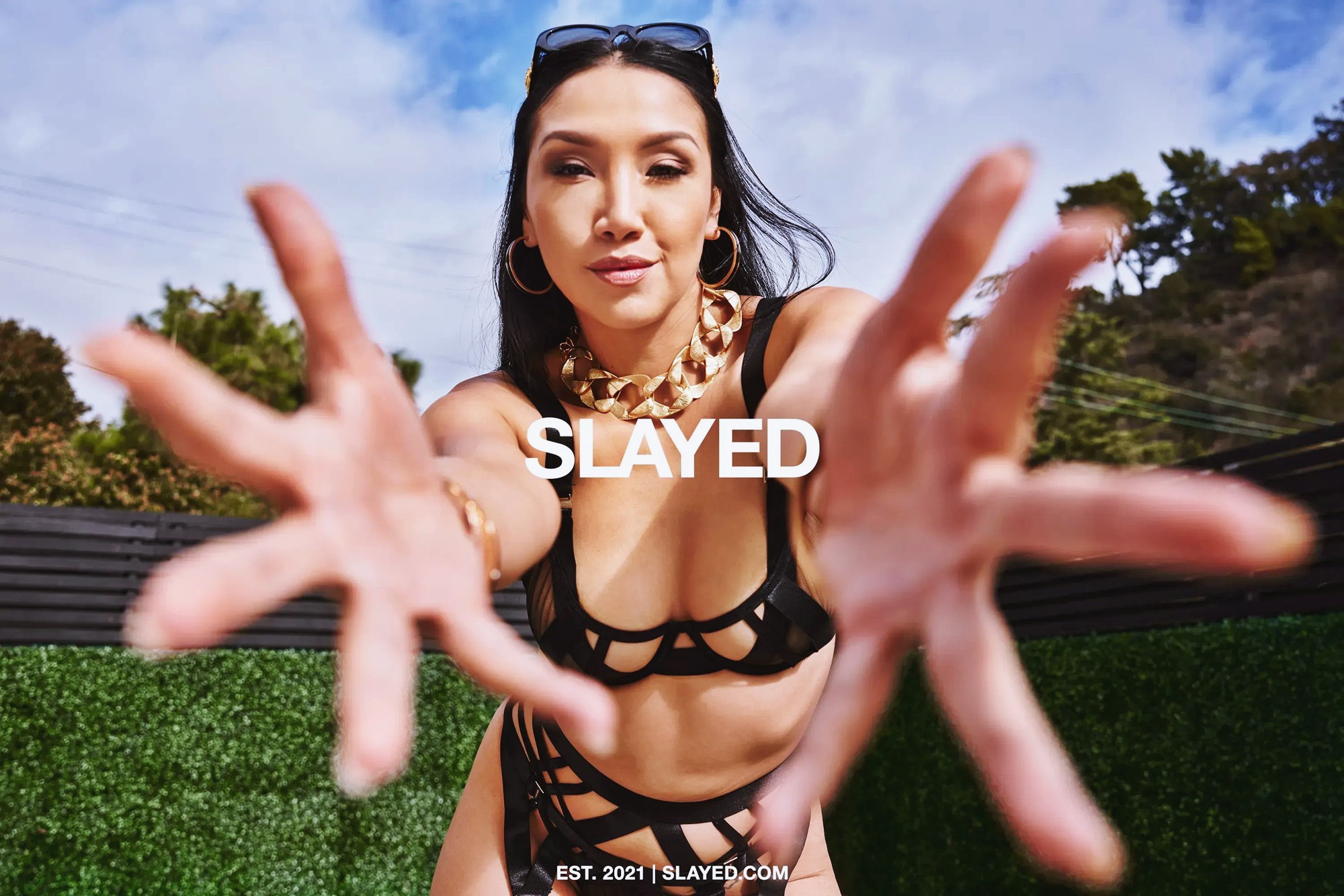 Vicki Chase at 36 Years Old: Wild Things (Slayed, 2021) Porn Chic latin all natural as lesbian perfomer milf