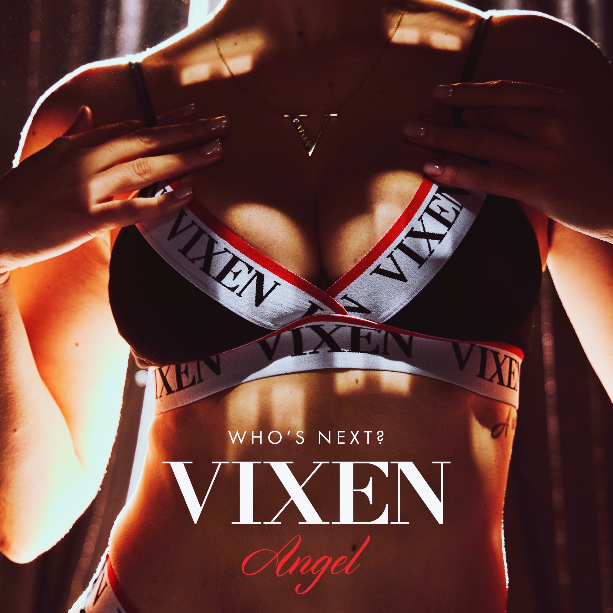 Eve Sweet at 29 Years Old: Vixen Angel Paris December 2024