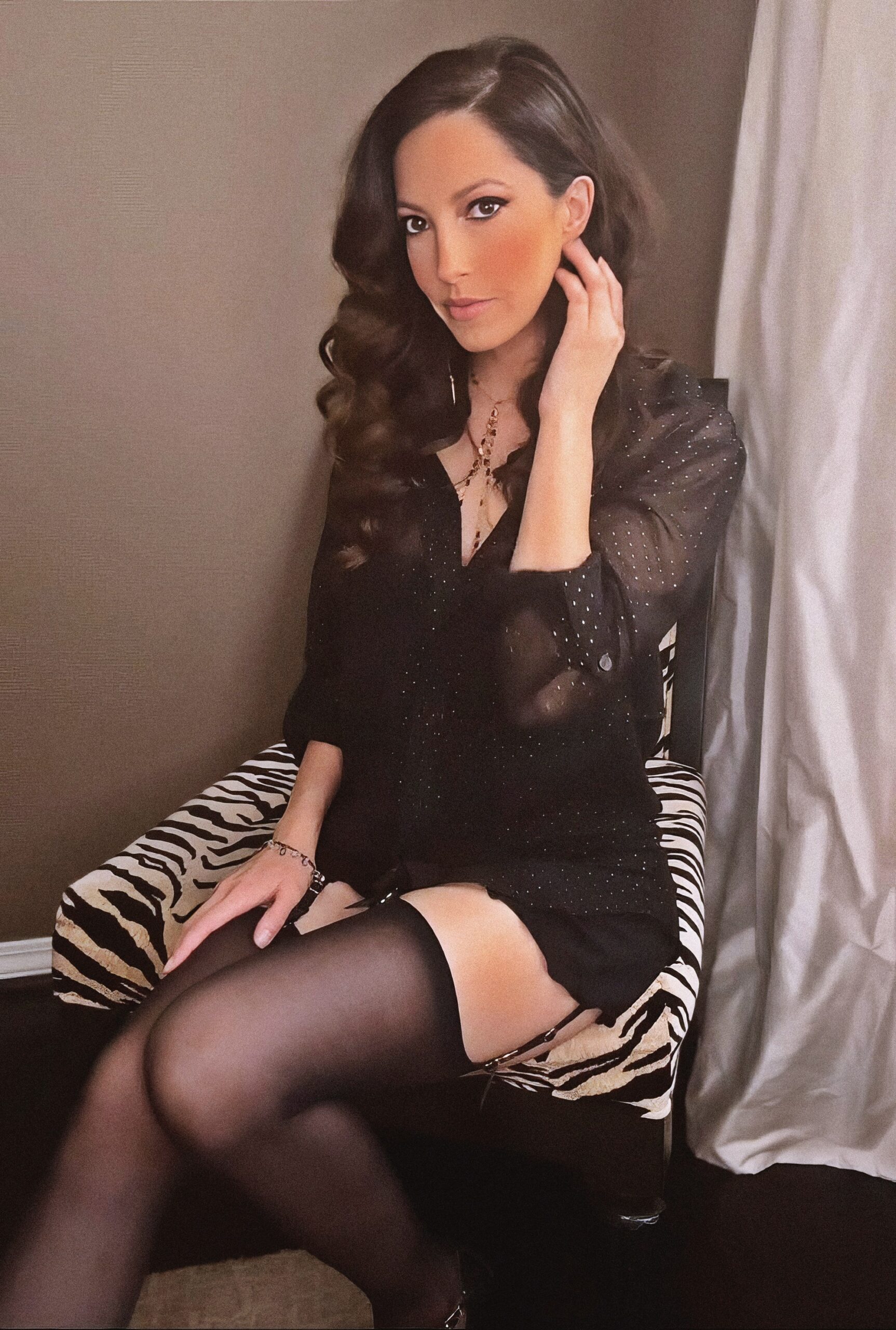 Jenna Haze at 43 Years Old as Selfie Retired Brunette MILF Natural in Black Lingerie Sexy Dress (2025)