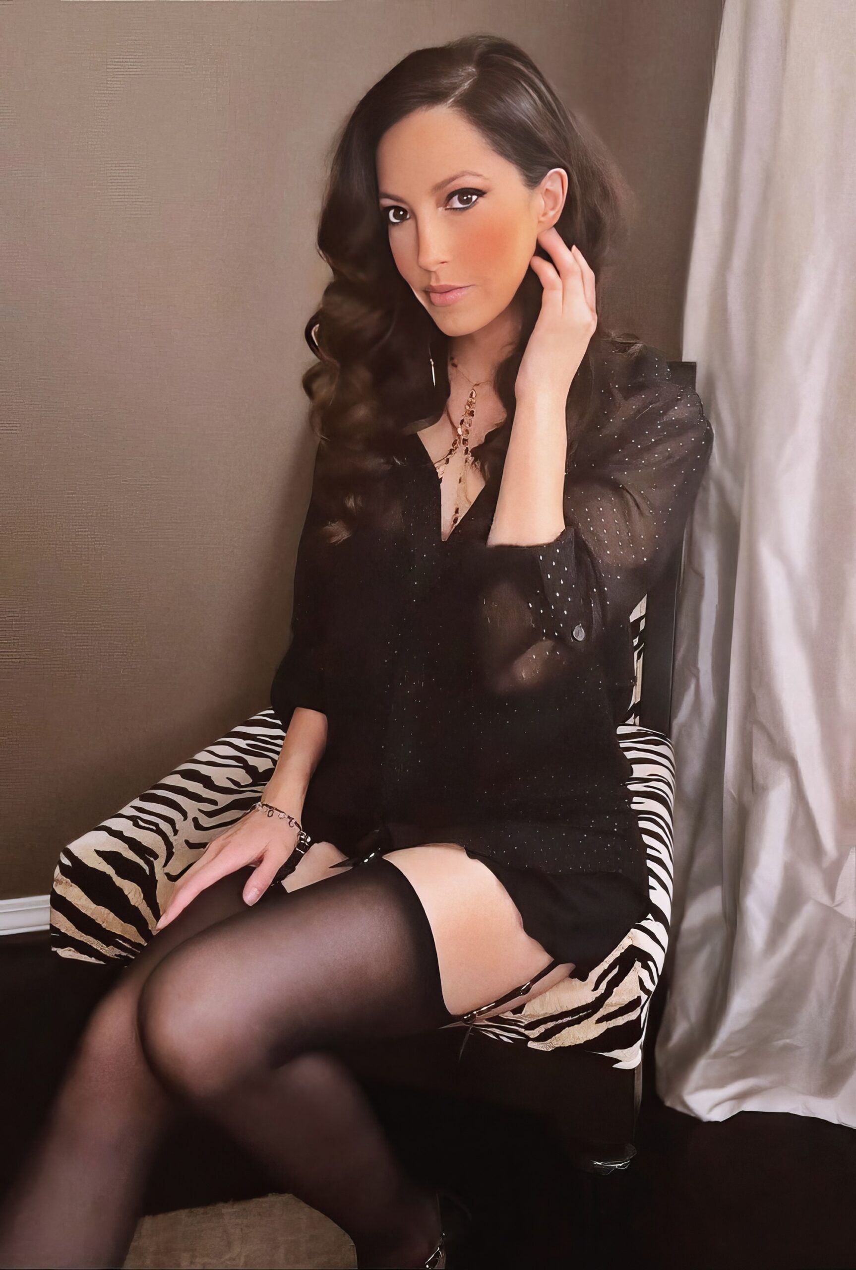 Jenna Haze at 43 Years Old as Selfie Retired Brunette MILF Natural in Black Lingerie Sexy Dress (2025)