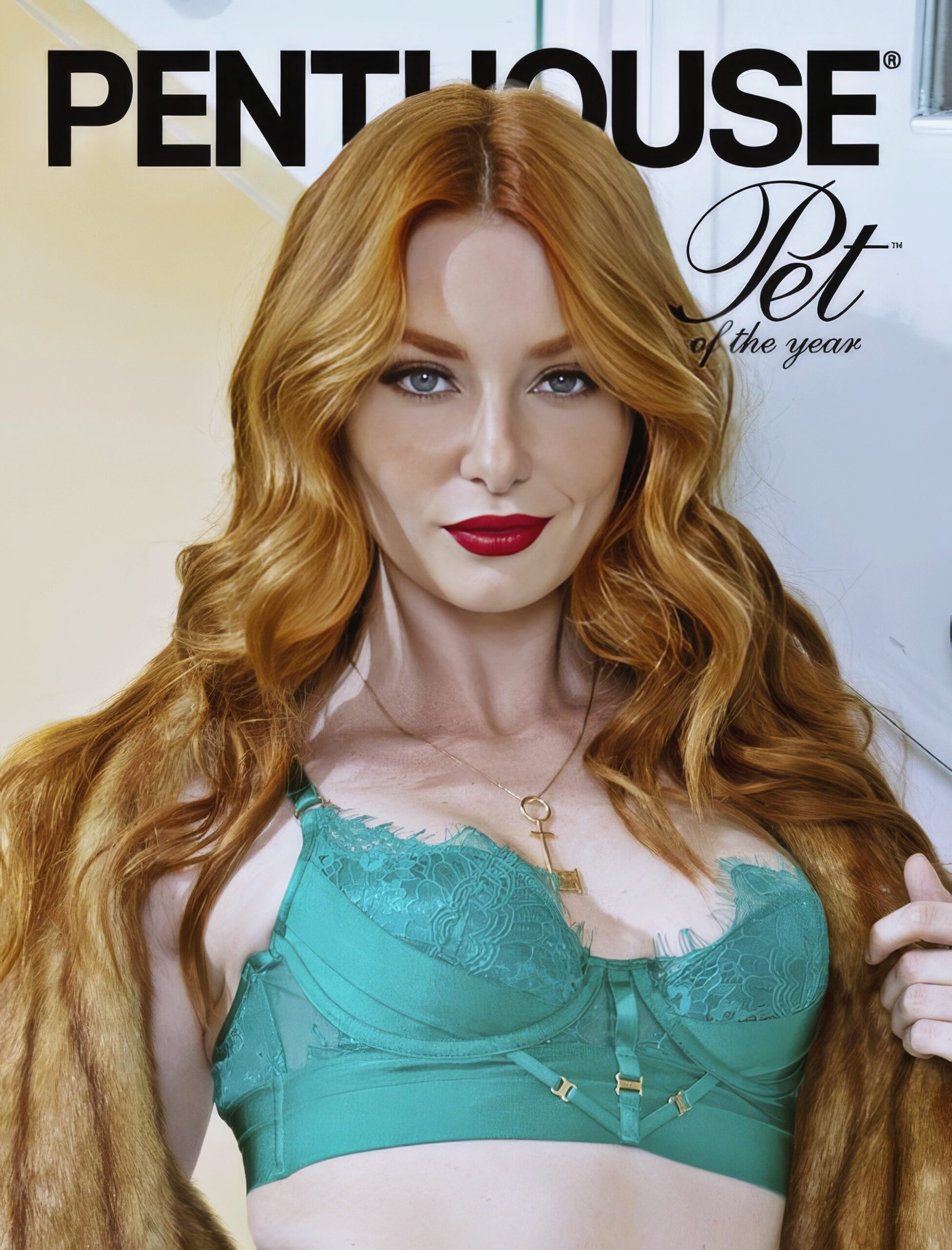 Lacy Lennon at 23 Years Old: Push-Up Lacy Green Emerald Lingerie (Penthouse Pet of the Year 2020)