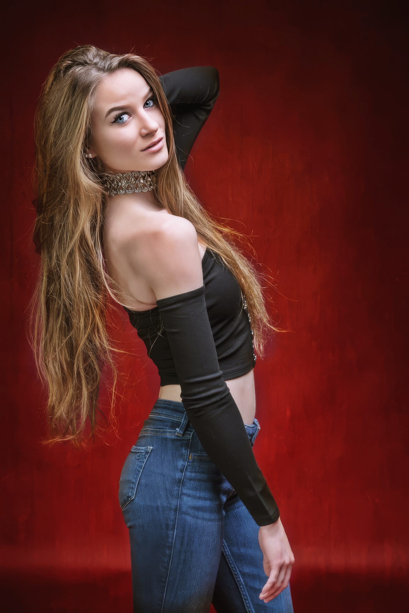 Roxy Shaw at 21 Years Old: New Starlet Nubile Erotic Nude Model (Mayhem, 2018) Blonde Aubrun Teenager Super Slender Erotic Model