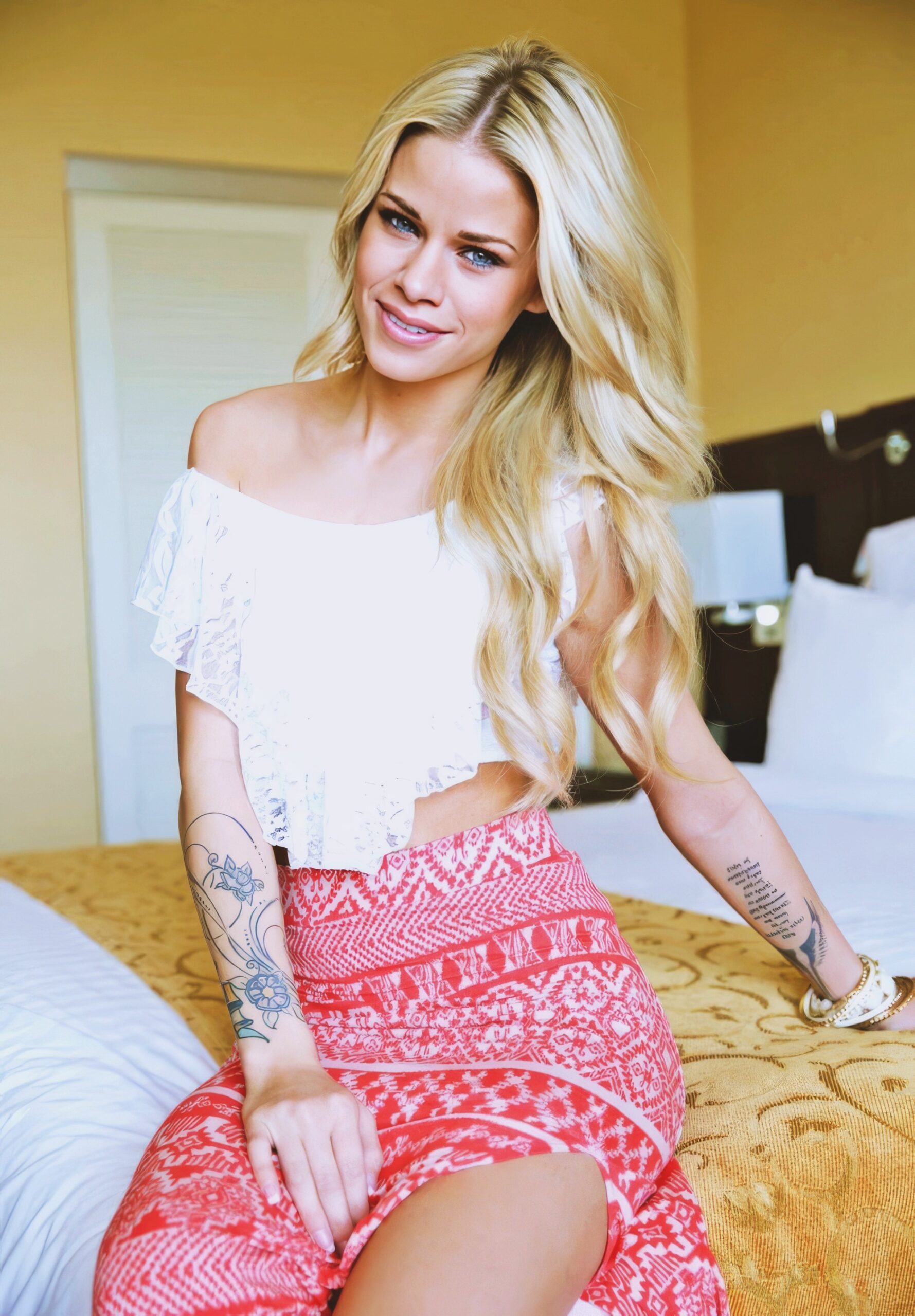 Jessa Rhodes, 21 Years Old: Raw 19 (Evil Angel, 2014)